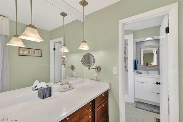 19825 Deer Run Lane, Strongsville, OH 44149