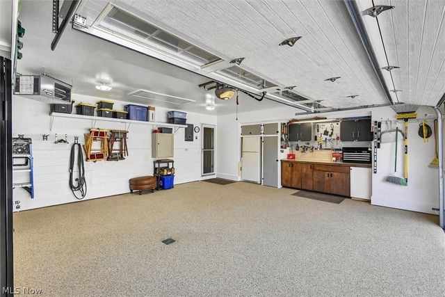 19825 Deer Run Lane, Strongsville, OH 44149