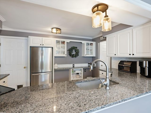 39775 Memory Lane, Harrison Twp, MI 48045
