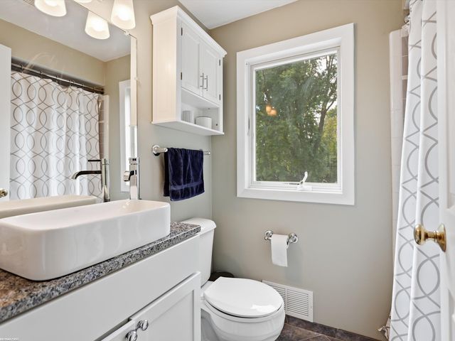 39775 Memory Lane, Harrison Twp, MI 48045