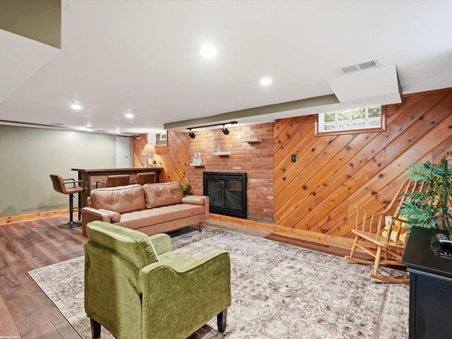 39775 Memory Lane, Harrison Twp, MI 48045