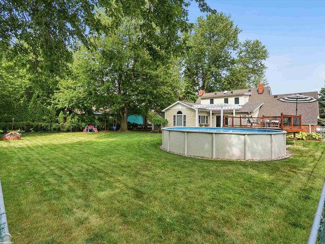 39775 Memory Lane, Harrison Twp, MI 48045