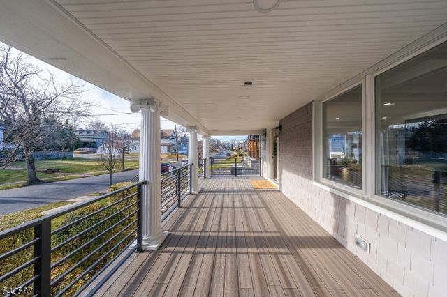 837 Park Ave, Elizabeth City, NJ 07208