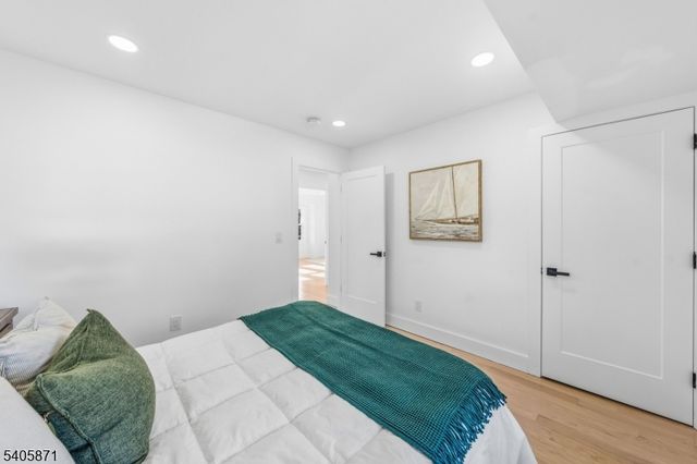 837 Park Ave, Elizabeth City, NJ 07208