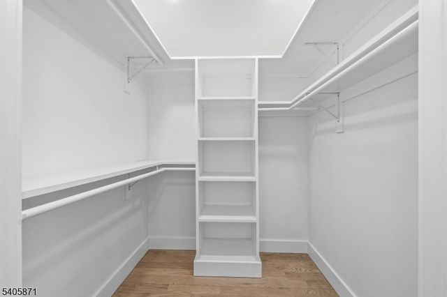 837 Park Ave, Elizabeth City, NJ 07208