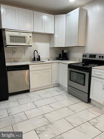 4830-40 N FRONT ST, Philadelphia, PA 19120