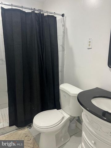 4830-40 N FRONT ST, Philadelphia, PA 19120