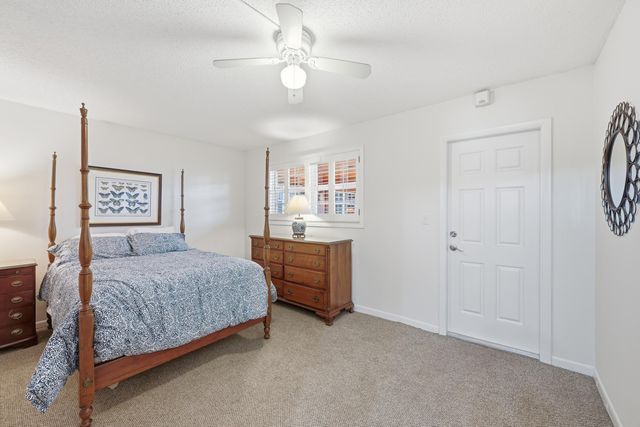 670 Tennis Club Drive 303, Fort Lauderdale, FL 33311