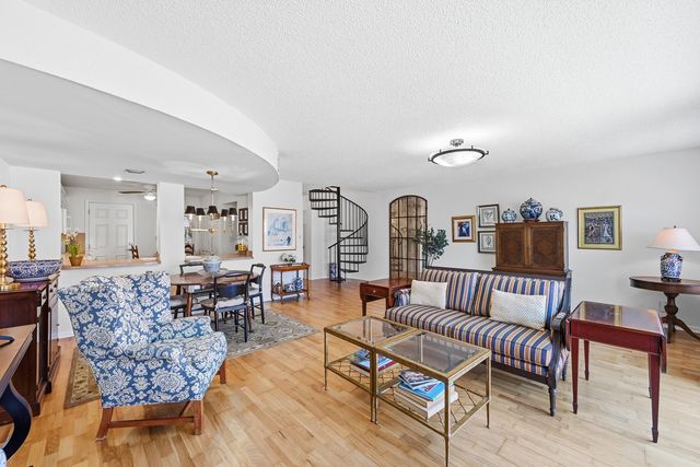 670 Tennis Club Drive 303, Fort Lauderdale, FL 33311