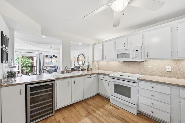 670 Tennis Club Drive 303, Fort Lauderdale, FL 33311