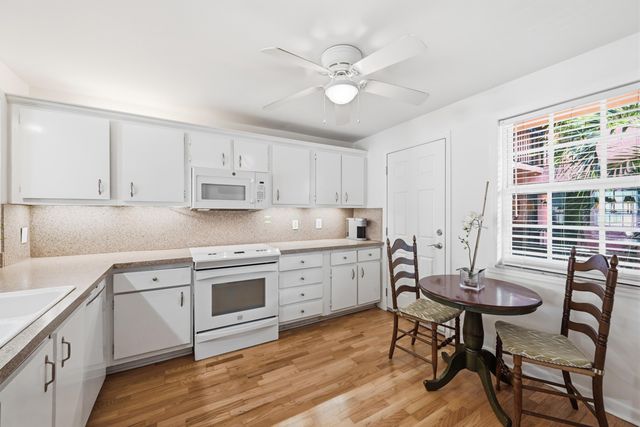 670 Tennis Club Drive 303, Fort Lauderdale, FL 33311