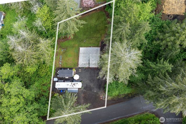 151 E Hillside Drive, Belfair, WA 98528