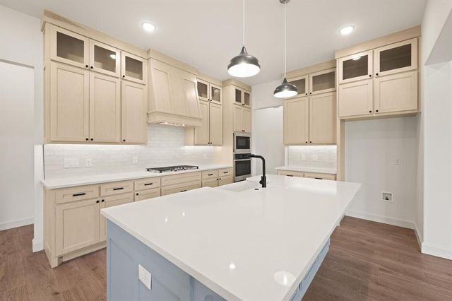 2812 Astor Drive, Norman, OK 73072