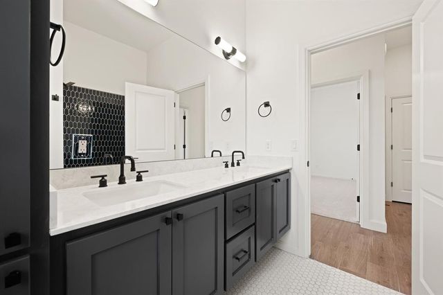 2812 Astor Drive, Norman, OK 73072