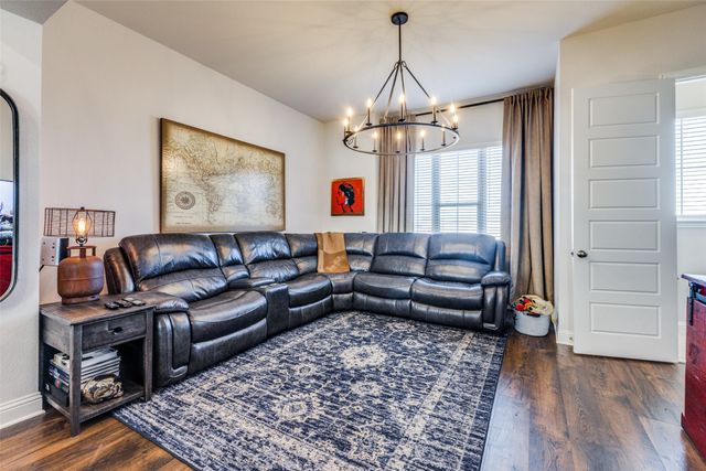 2205 Fort Bliss Street, Mesquite, TX 75149