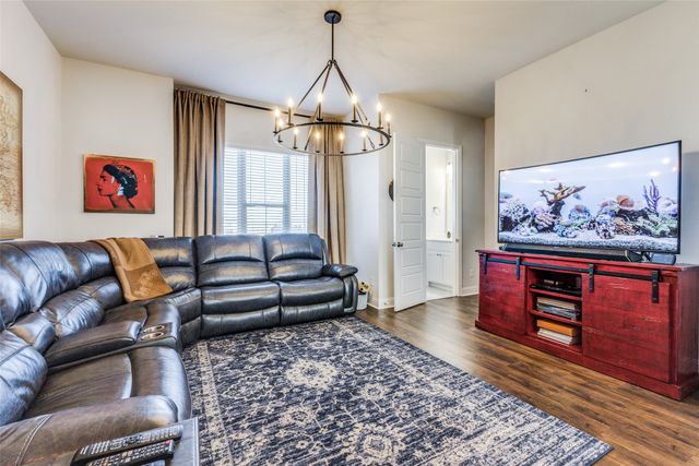 2205 Fort Bliss Street, Mesquite, TX 75149