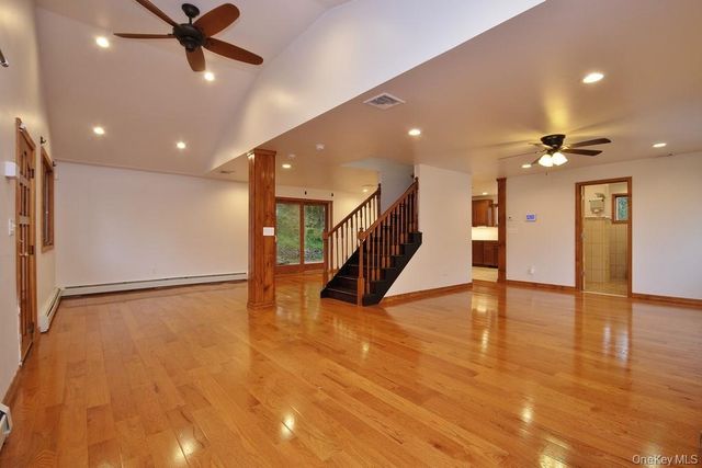 24 Lake Avenue, Monroe, NY 10950