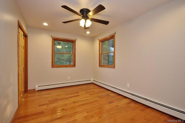 24 Lake Avenue, Monroe, NY 10950