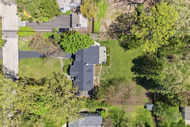 355 Oakdale Avenue, Lake Forest, IL 60045