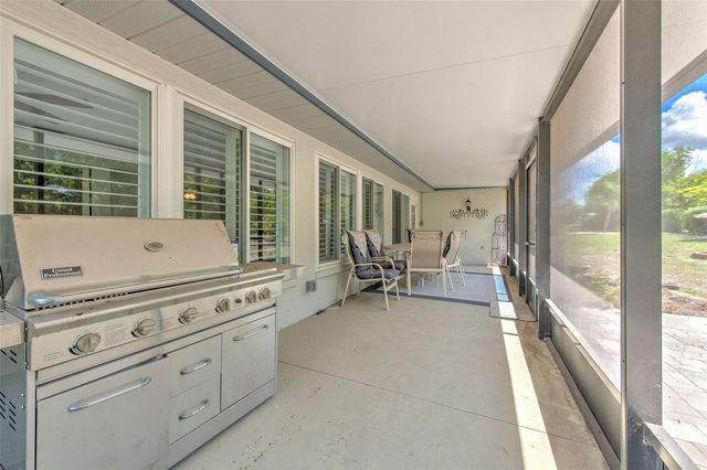 1812 NEW BEDFORD DRIVE, Sun City Center, FL 33573