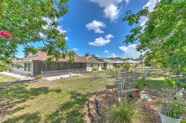 1812 NEW BEDFORD DRIVE, Sun City Center, FL 33573