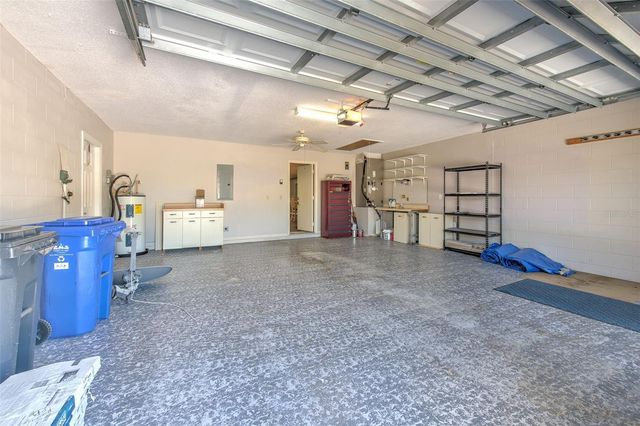 1812 NEW BEDFORD DRIVE, Sun City Center, FL 33573