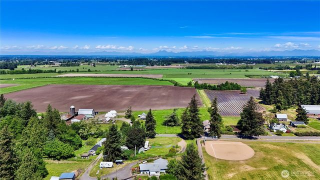 797 Ten Mile Road, Lynden, WA 98264