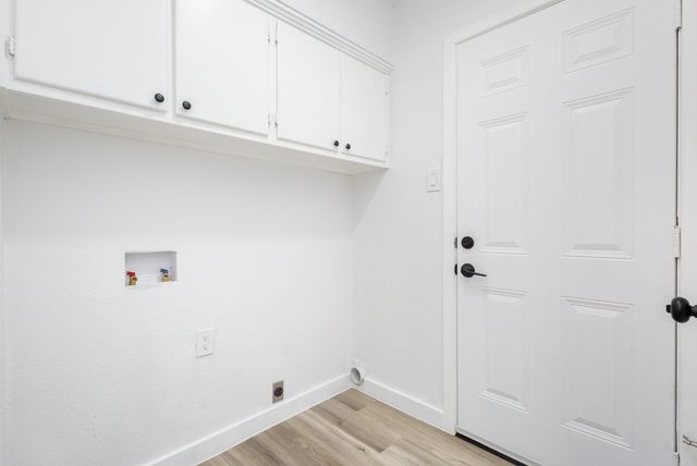 11046 Delford Circle, Dallas, TX 75228