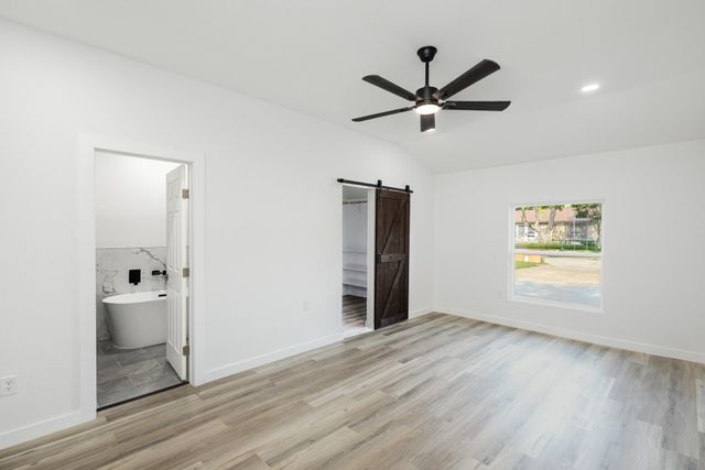 11046 Delford Circle, Dallas, TX 75228