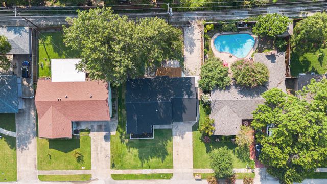 11046 Delford Circle, Dallas, TX 75228