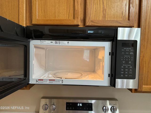 10550 BAYMEADOWS Road 120, Jacksonville, FL 32256