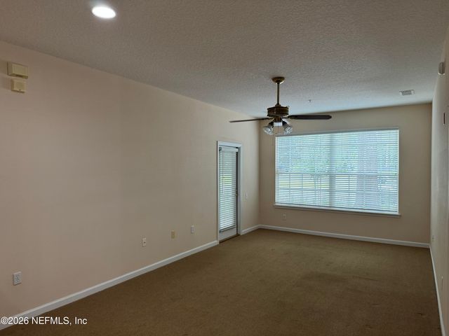 10550 BAYMEADOWS Road 120, Jacksonville, FL 32256