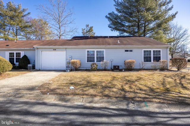 914-A LIVERPOOL CIR, Manchester Township, NJ 08759