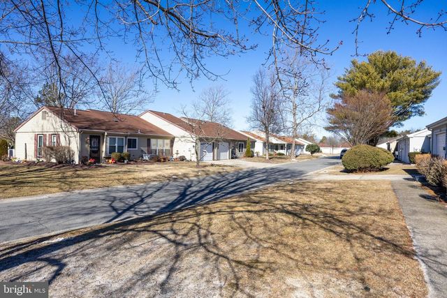 914-A LIVERPOOL CIR, Manchester Township, NJ 08759