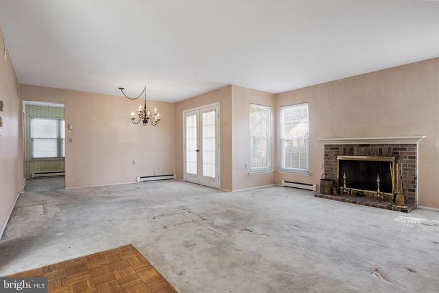 914-A LIVERPOOL CIR, Manchester Township, NJ 08759