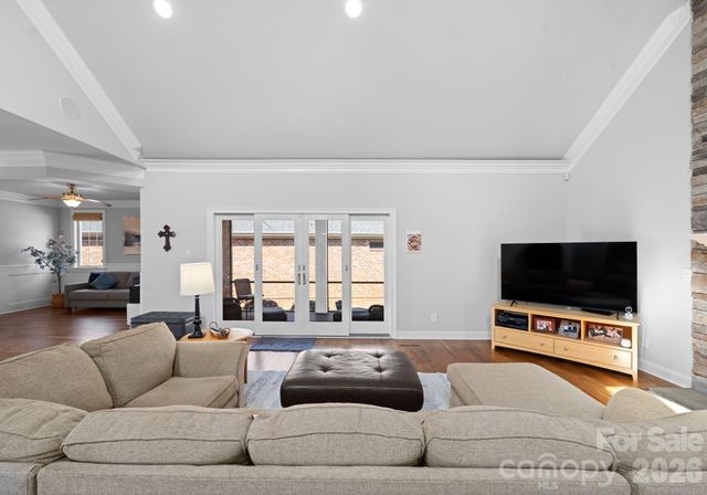 6193 Gold Springs Way, Denver, NC 28037