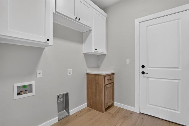 10404 SW 49th Street, Mustang, OK 73064