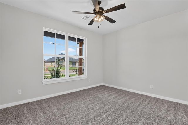 10404 SW 49th Street, Mustang, OK 73064