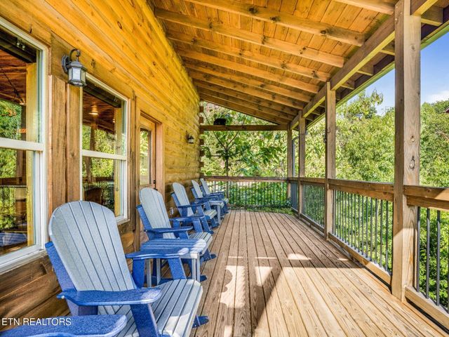 1876 Billard Way, Sevierville, TN 37876