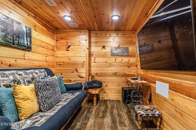 1876 Billard Way, Sevierville, TN 37876