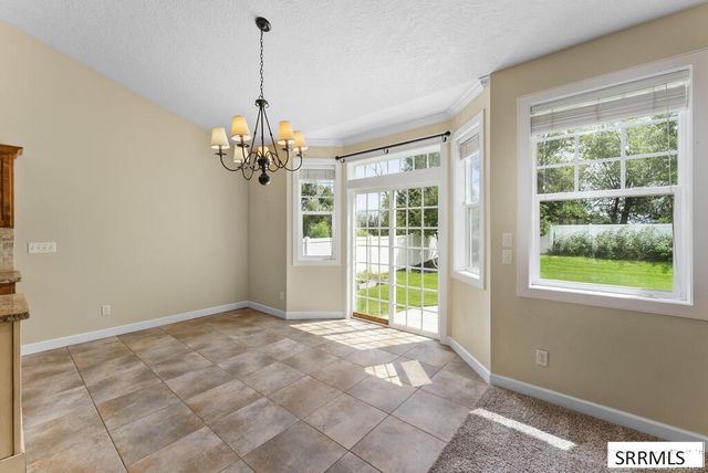 332 Beulahs Lane, Idaho Falls, ID 83401