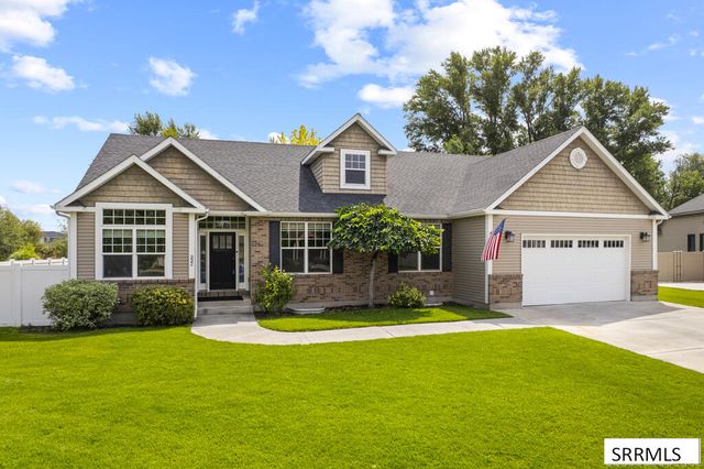 332 Beulahs Lane, Idaho Falls, ID 83401
