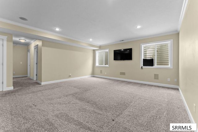 332 Beulahs Lane, Idaho Falls, ID 83401