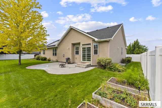 332 Beulahs Lane, Idaho Falls, ID 83401