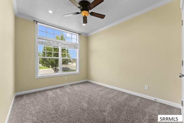 332 Beulahs Lane, Idaho Falls, ID 83401