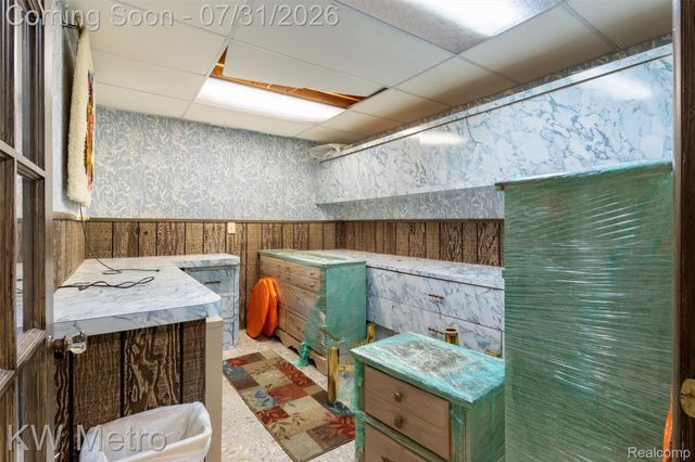 56811 Foxcroft Court, Shelby Charter Township, MI 48316