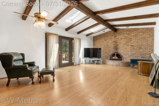 56811 Foxcroft Court, Shelby Charter Township, MI 48316