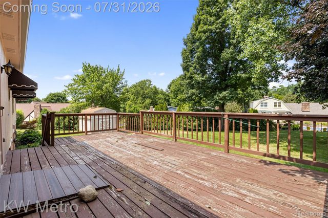 56811 Foxcroft Court, Shelby Charter Township, MI 48316