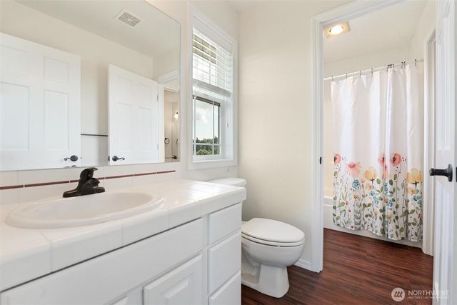 1048 Cassius Court, Camano Island, WA 98282