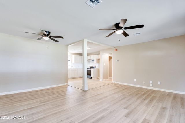 108 Homas Road, Lafayette, LA 70501